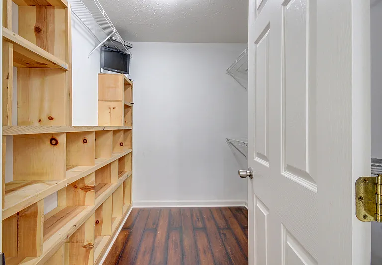 16 Winding Oaks — Photo 28
