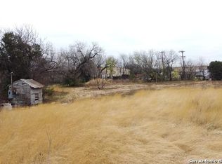 124 Jasmine Ln, San Antonio, TX 78237