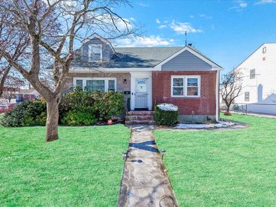 37 Arden Boulevard, West Hempstead, NY, 11552