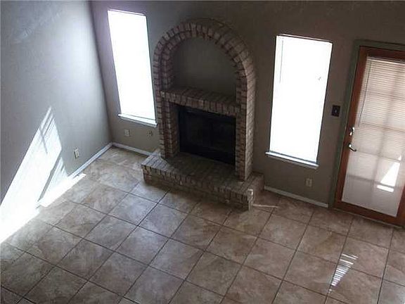 5th image of 7824 Plaza Blanca St