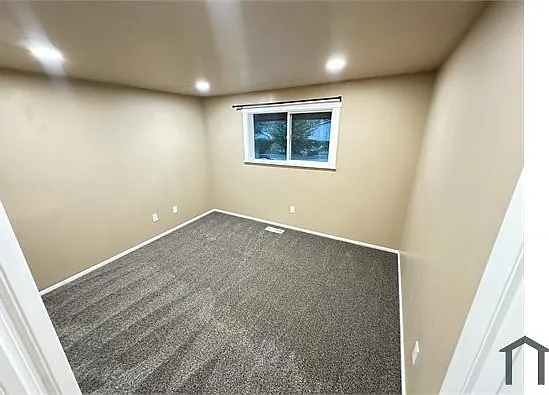 259 W Pioneer Cir — Photo 14