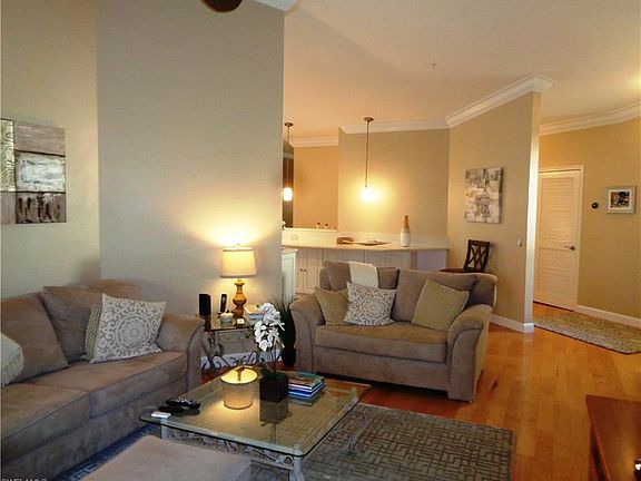 5th image of 73 Silver Oaks Cir APT 10203