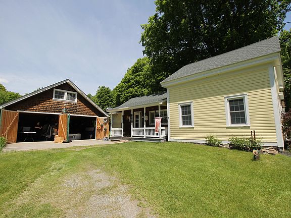 5th image of 551 Lake Shore Rd