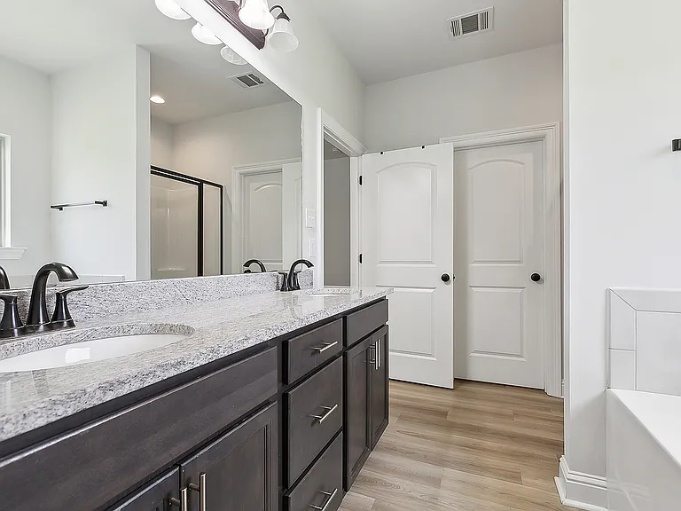 7132 Kenilworth Crossing Ave — Photo 11
