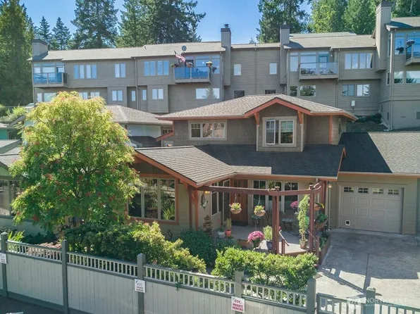 615 Harrison Street #B, Friday Harbor, WA 98250