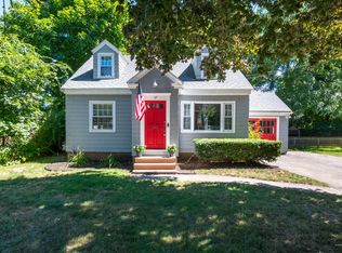 37 Kent St, Portland, ME 04102