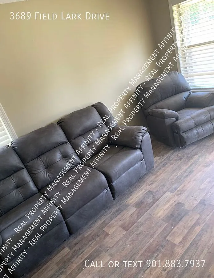 Move In Ready 3BR | LVP Flooring | Appliances & Furnishings Included — Photo 2