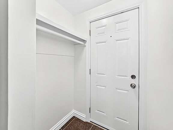 5th image of 11014 95th St NW