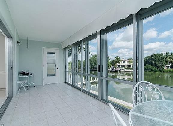 4th image of 1910 Gulf Shore Blvd N APT 208