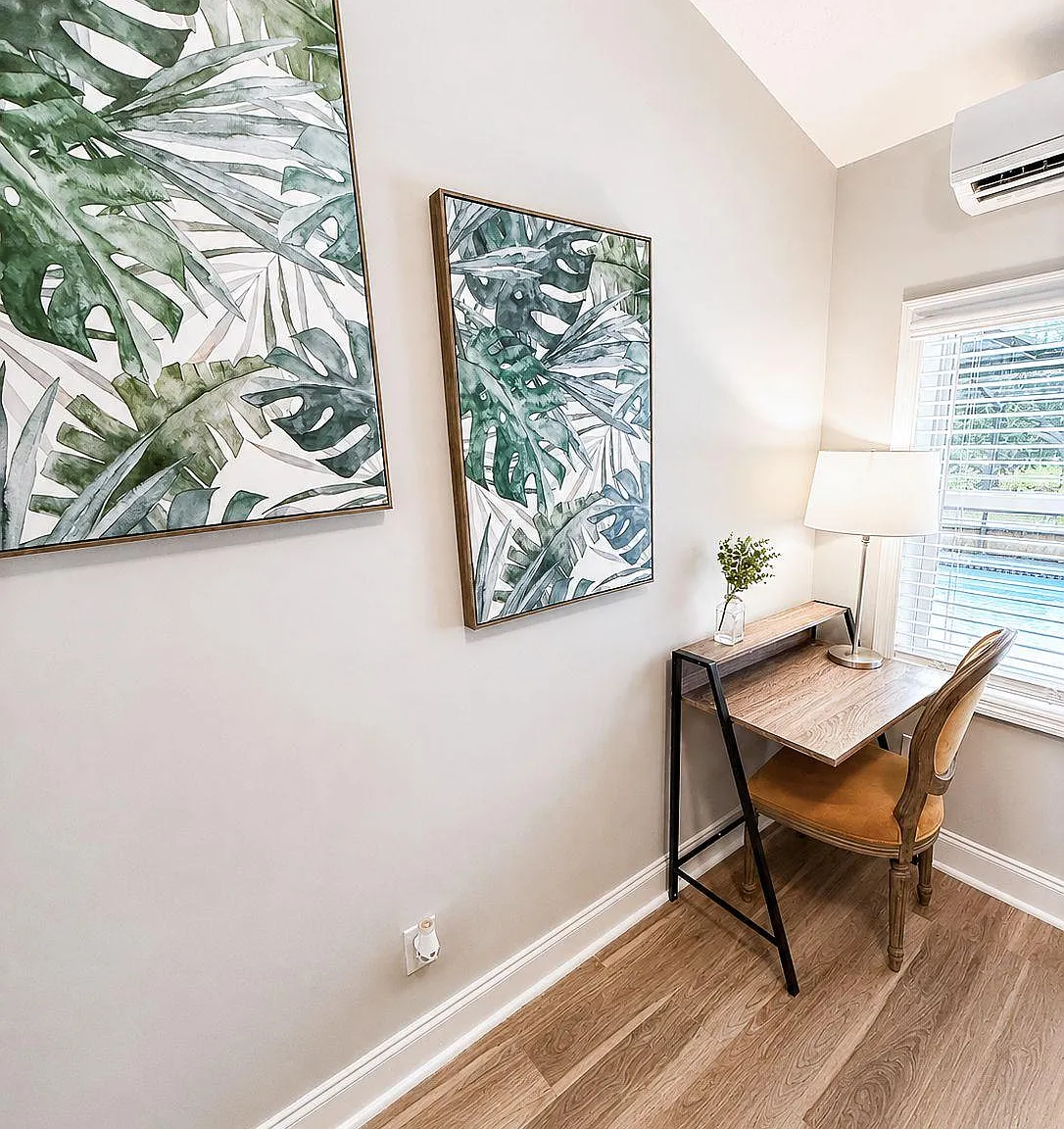 4 bed, 2.0 bath, 2350 sqft, $910 — Photo 3