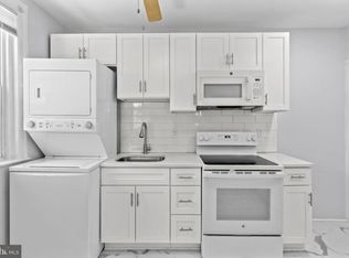 721 66th Ave #B, Philadelphia, PA 19126