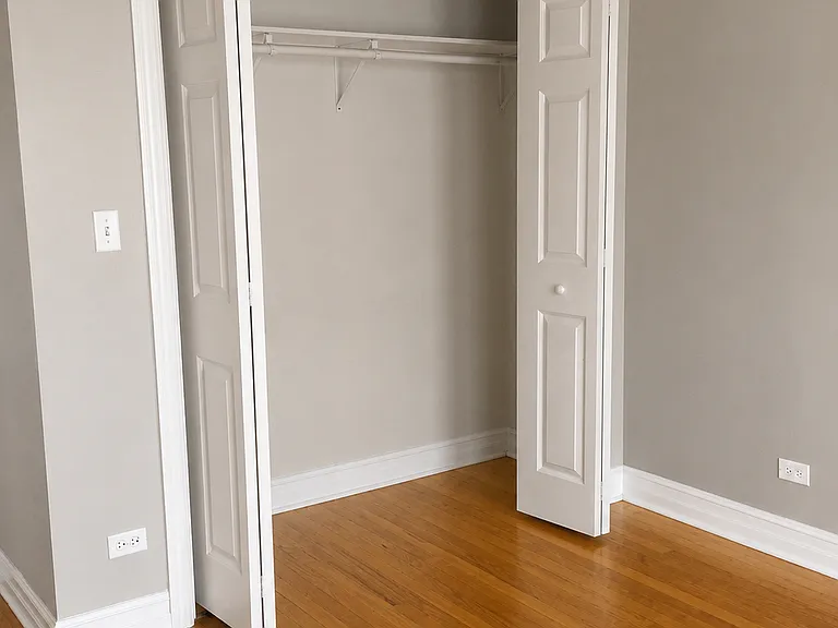 4611 N Paulina St #3B — Photo 8