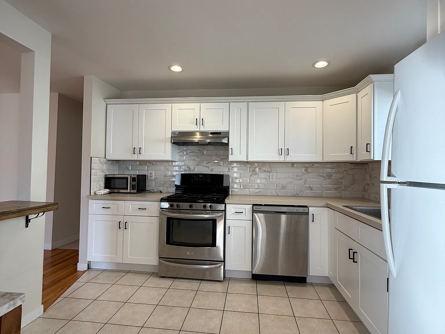 Poplar Ave, Staten Island — Photo 4