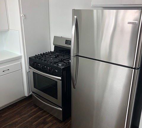 3rd image of 324 Pasadena Ave APT A
