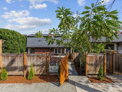 3932 14th Avenue S, Seattle, WA, 98108