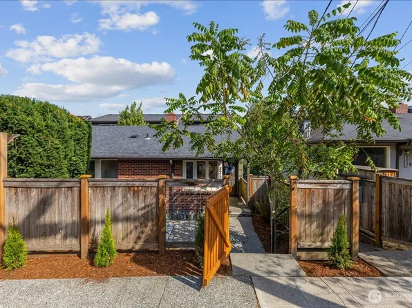 3932 14th Avenue S, Seattle, WA 98144