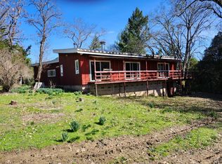 1075 Dutyville Rd, Garberville, CA 95542