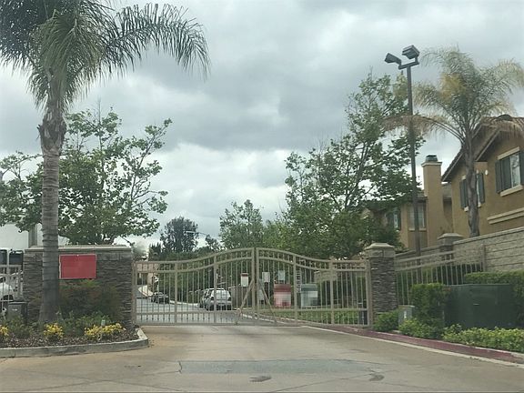 4th image of 39723 Columbia Union Way #B