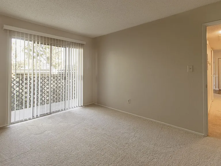 Northridge Terrace Apartments at 4900-4948 Stamas Lane, Fair Oaks California — Photo 62