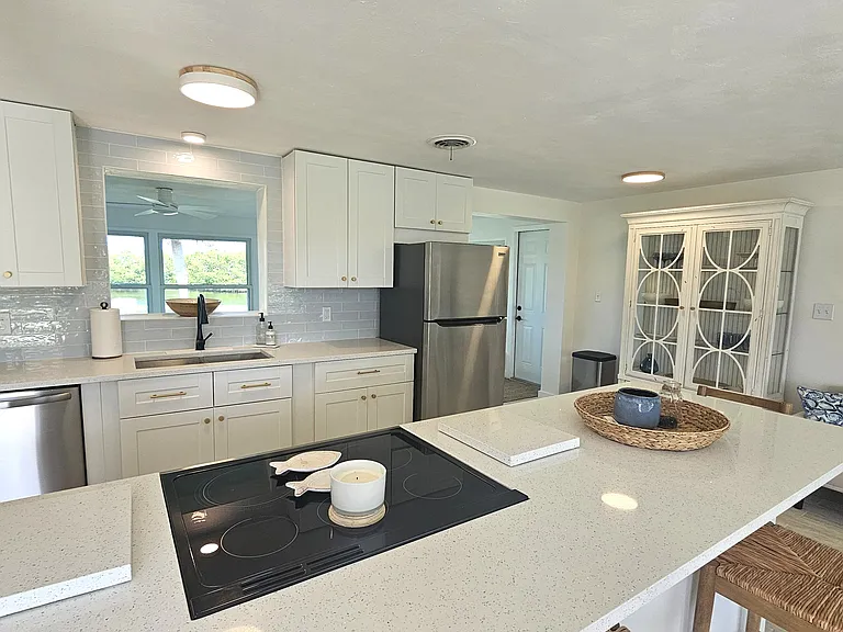 Open kitchen