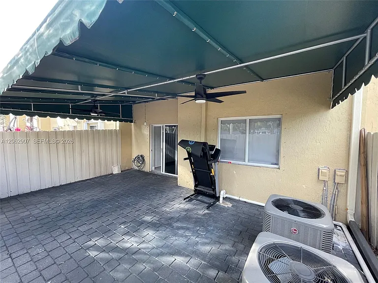 7085 NW 173rd Dr #403 — Photo 8