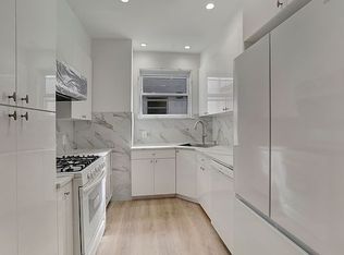 22 70th St #2, Brooklyn, NY 11209