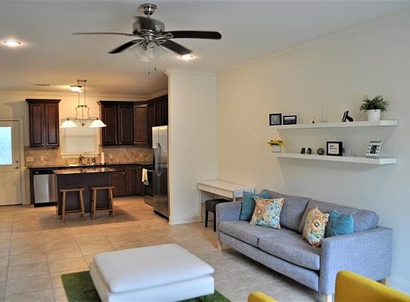 5th image of 1500 Lacadie Dr APT J