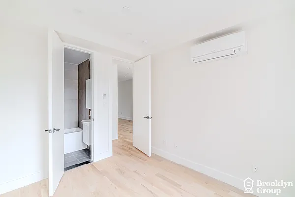 Rented by Brooklyn Group | media 17