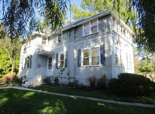 381 Locust St, Winnetka, IL 60093