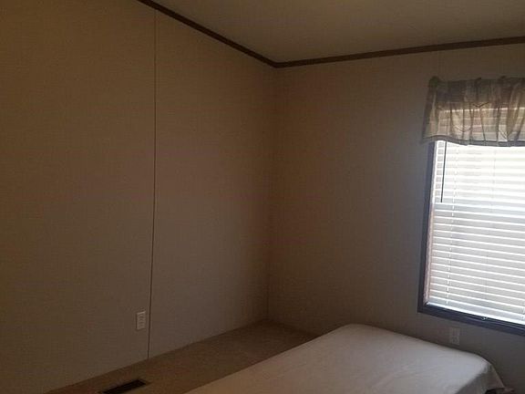 5th image of 317 Canal Dr