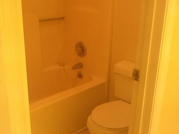 54 St 960 Unit D Pic BA2_2 12_12172014