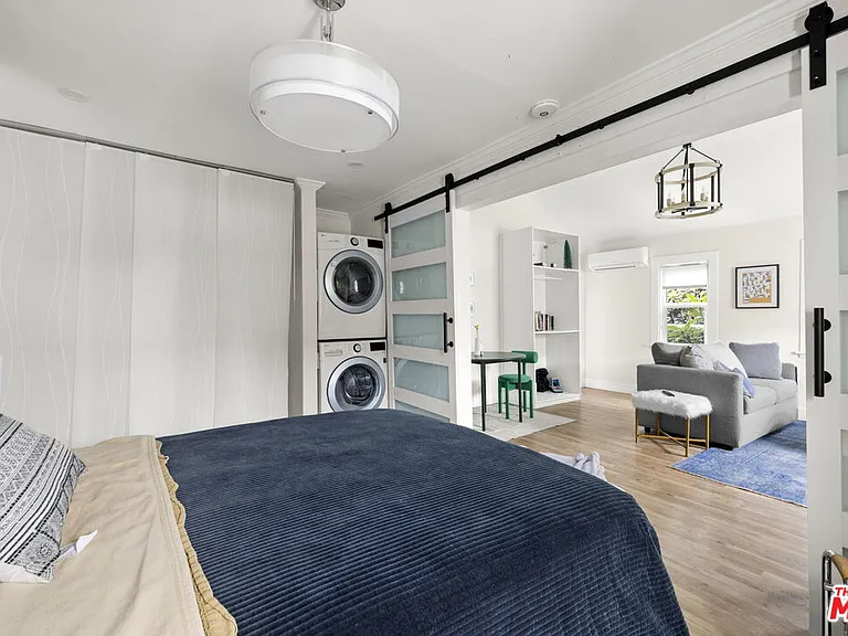 306 W Plymouth St — Photo 11