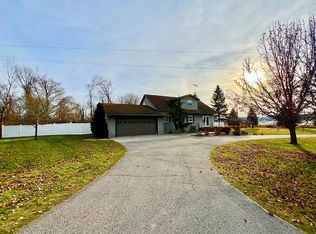 9975 Weale Rd, Bay Port, MI 48720