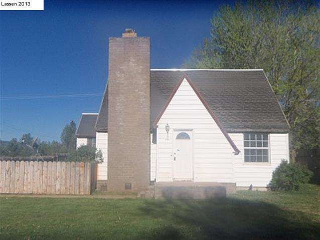 1st image of 101 Fir St