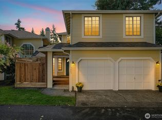 Fox Borough, Bellevue, WA 98008