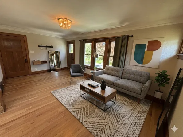 4535 N Newhall St #4535, Milwaukee, WI 53211