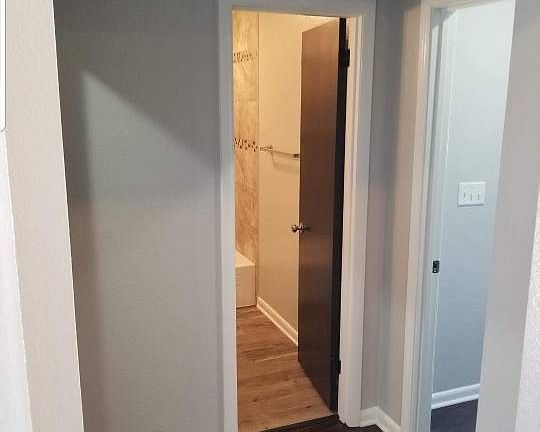 4th image of 2601 S Olive St APT 22
