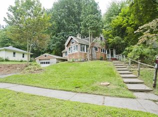 445 Gifford St, Springfield, MA 01118