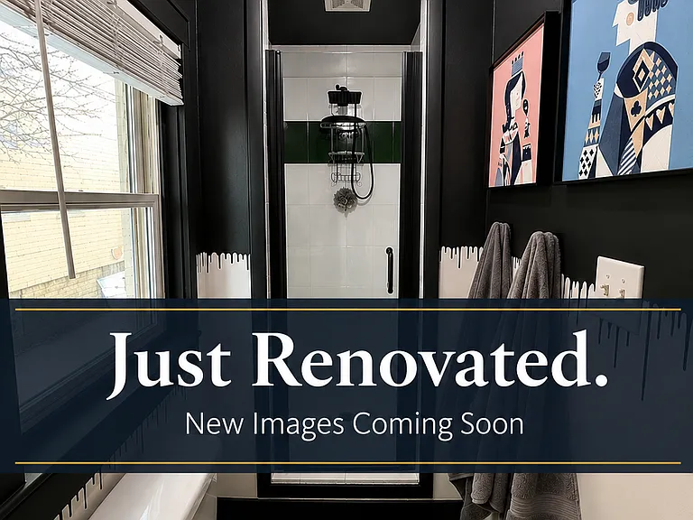 1162 Summit St — Photo 12