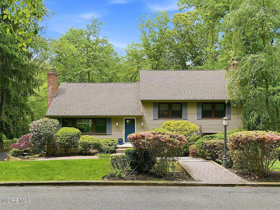 1st image of 198 Deepdale Drive
