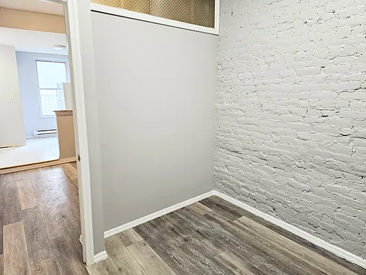 Rented by Virtual Real Estate | media 3