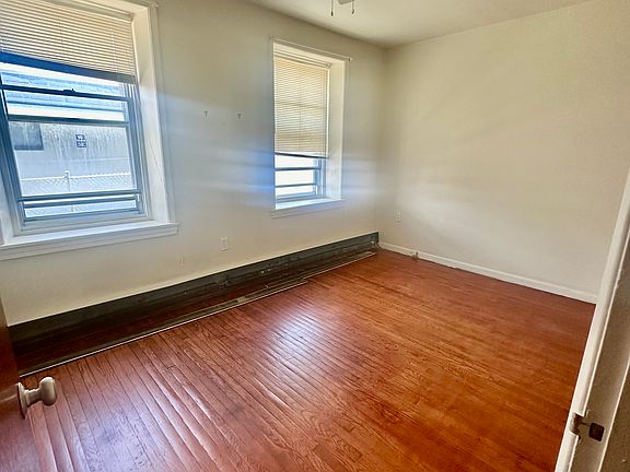 2nd image of 8006 Frankford Ave APT 1