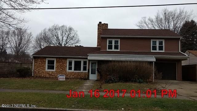 1st image of 371 Westmoreland St