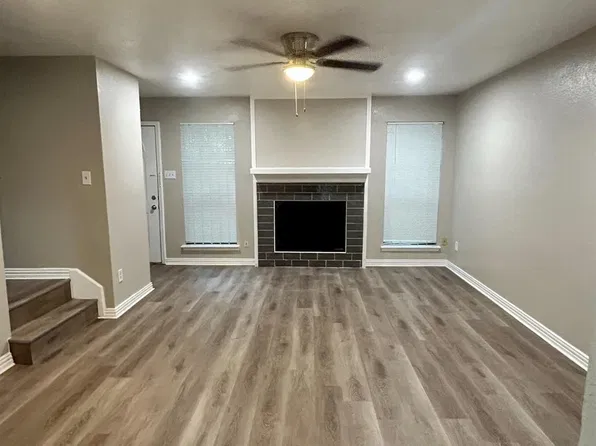 3901 Woodchase Dr Unit 24, Houston, TX 77042