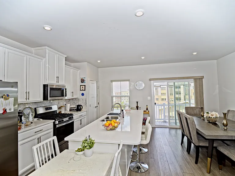 46324 Mount Kellogg Ter — Photo 2