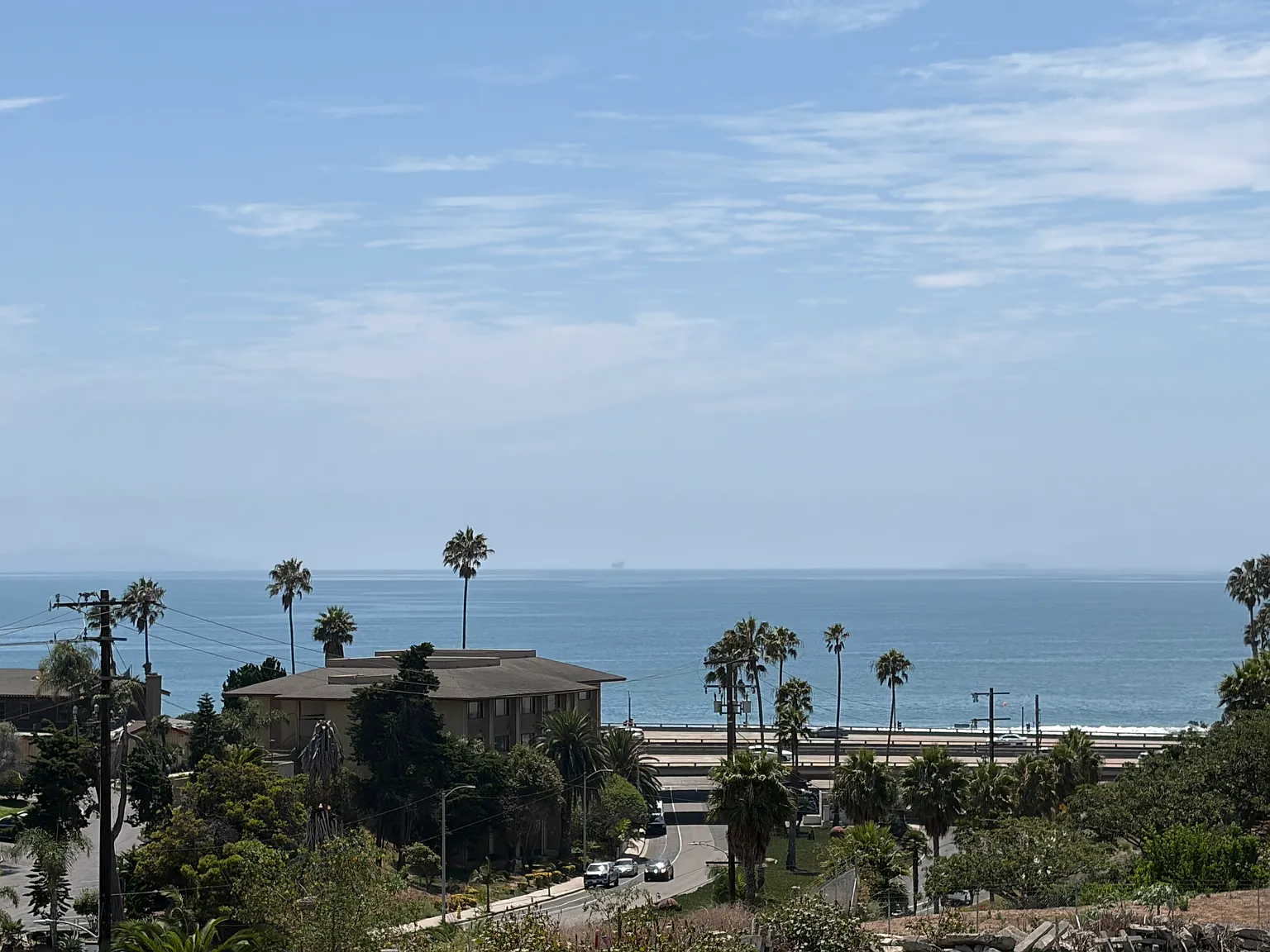 4 bed, 1731 sqft, $5,600 — Photo 3