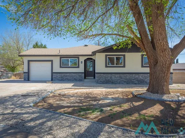 8 Sunset Pl, Roswell, NM 88203