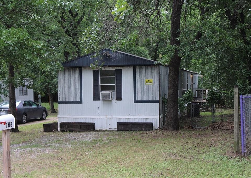 1st image of 1652 Pelican Dr N