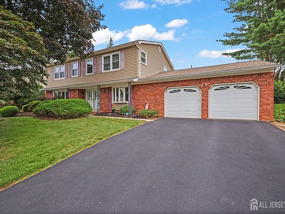 2nd image of 26 Krebs Rd