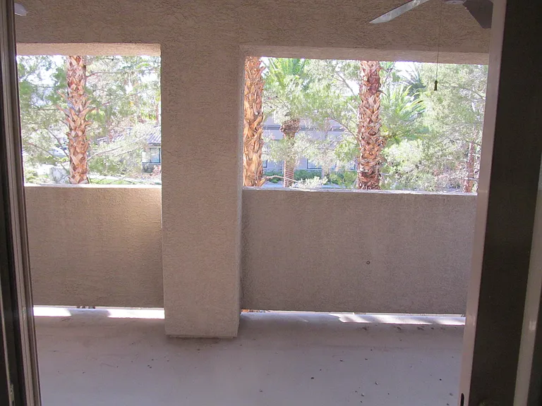 343 Center Green Dr — Photo 27